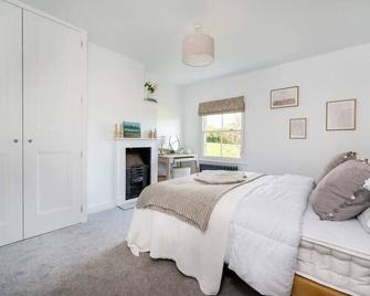 3 Lower Falkland Cottage Long Melford - Sudbury - Yatak Odası