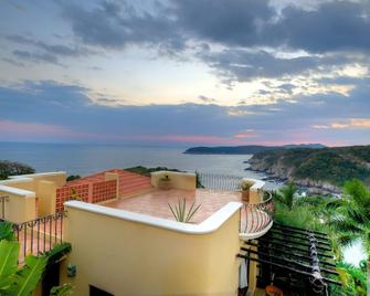Ocean Views, Beach Access, Spanish Bay Casita (Condo) - Santa María Huatulco - Balcón