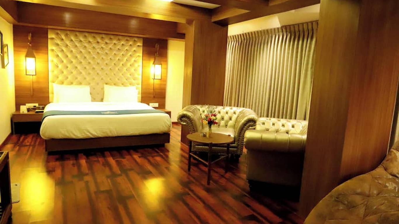 Hotel Reyansh Grand