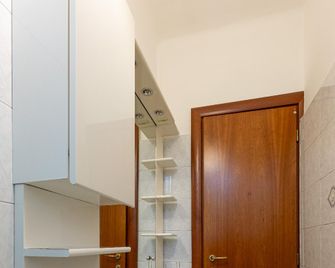 Family Friendly & Spacious w Balcony near Metro - Mailand