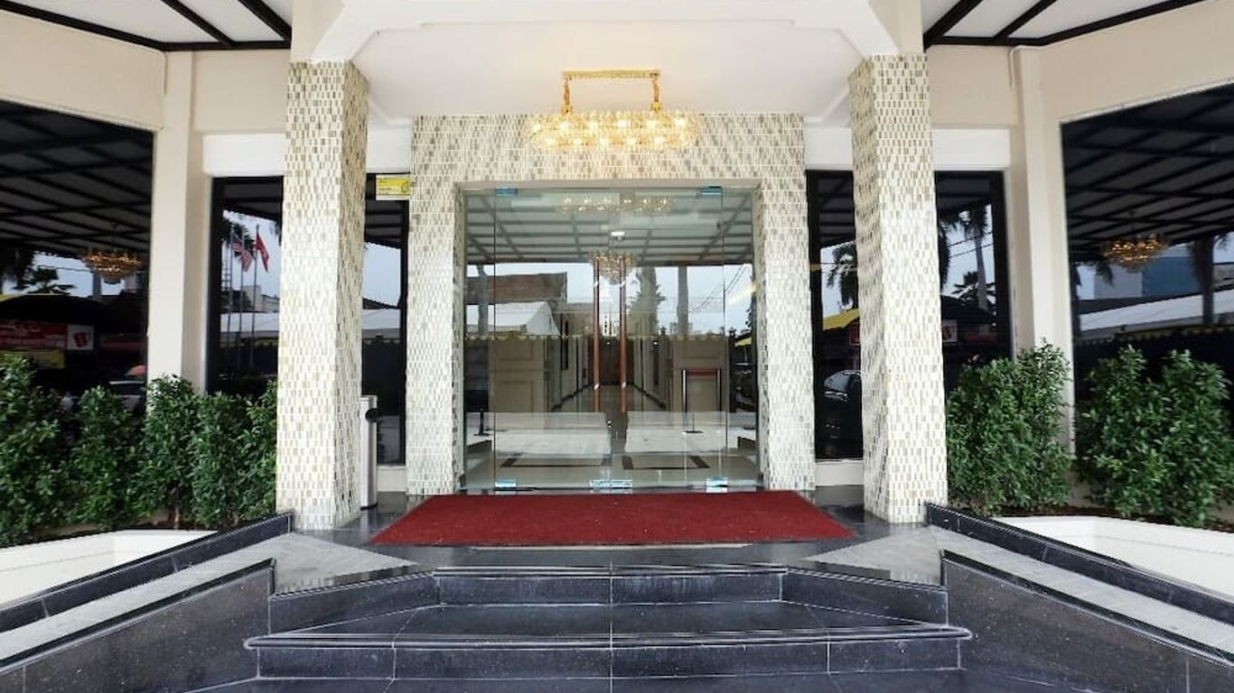 皇家賓館 - 哥打巴魯