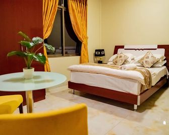 Ekefaru Inn - Viligili - Bedroom