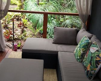 Forest Lodge: Little Villa - Agnes Water - Balcony