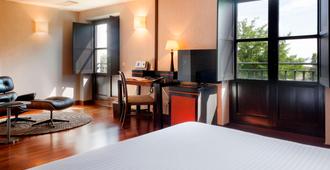AC Hotel Palacio de Santa Ana by Marriott - ואיאדוליד - חדר שינה