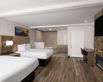 Days Inn by Wyndham Monterey Downtown - מונטריי - חדר שינה