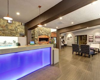 Shadow Mountain Resort - Palm Desert - Front desk