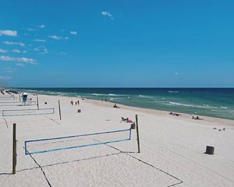 Emerald Beach Resort 2235 - Panama City Beach - Playa