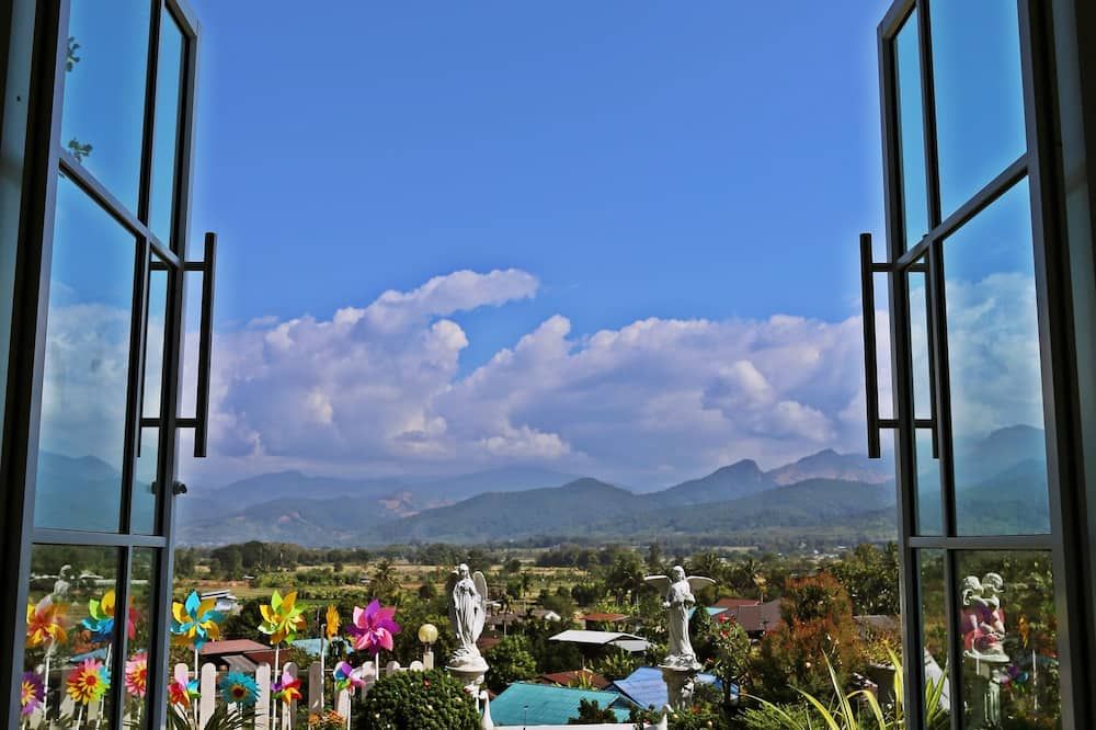 Pua De View Boutique Resort