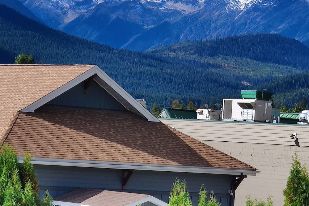 Alpine Inn - Valemount - Extérieur
