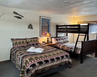 The fishing suite - Red Feather Lakes - Bedroom