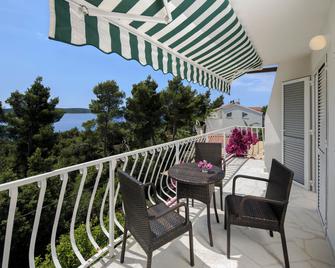 Villa Tamara - Zavala - Balkon