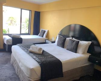 Alcamo Motel - Hamilton - Bedroom