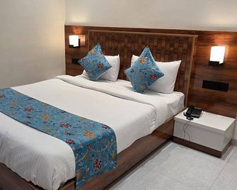 Emerald Nest - Pandharpur