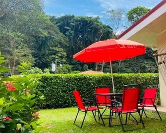 Holiday Beach House In Punta Leona - wprivate Pool - Agujas - Patio