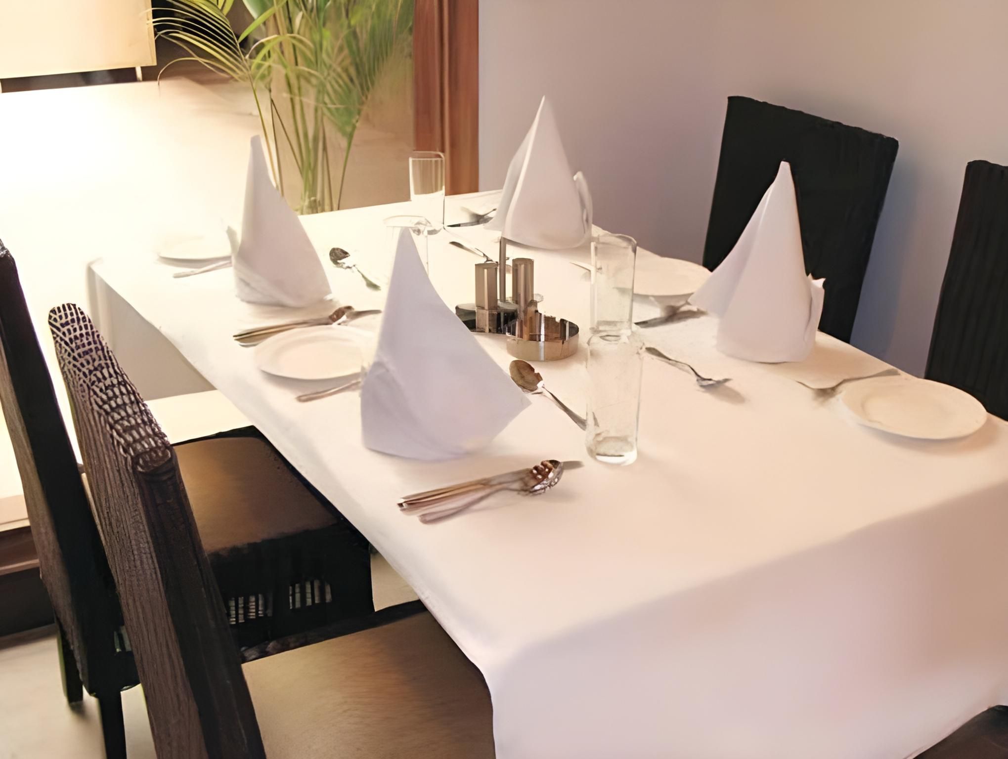 Divine Inn - New Delhi - Restaurant