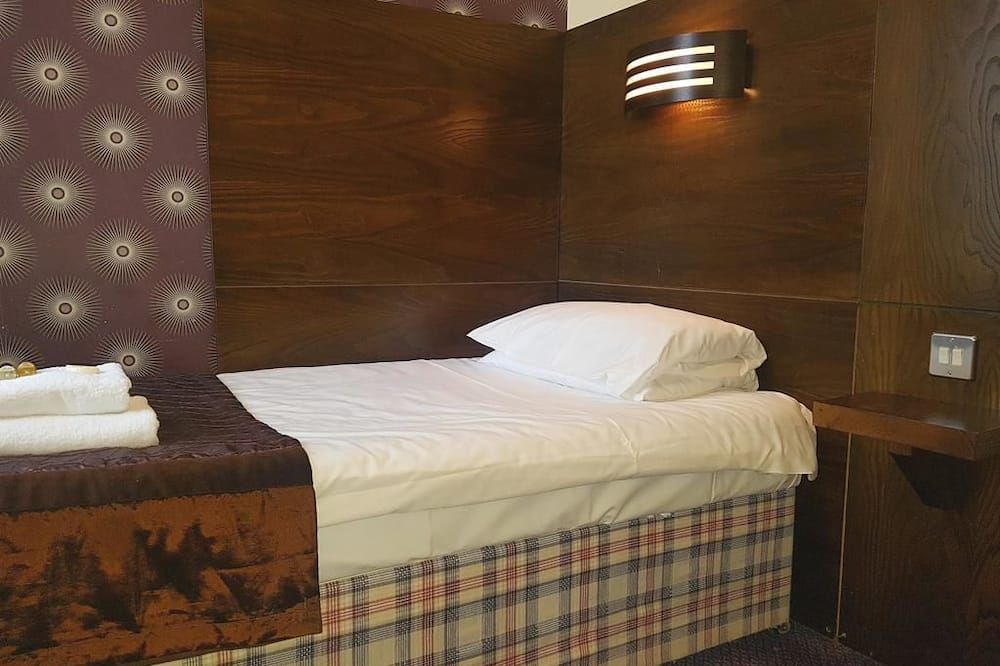 The Queensberry Hotel - דמפרייס - חדר שינה