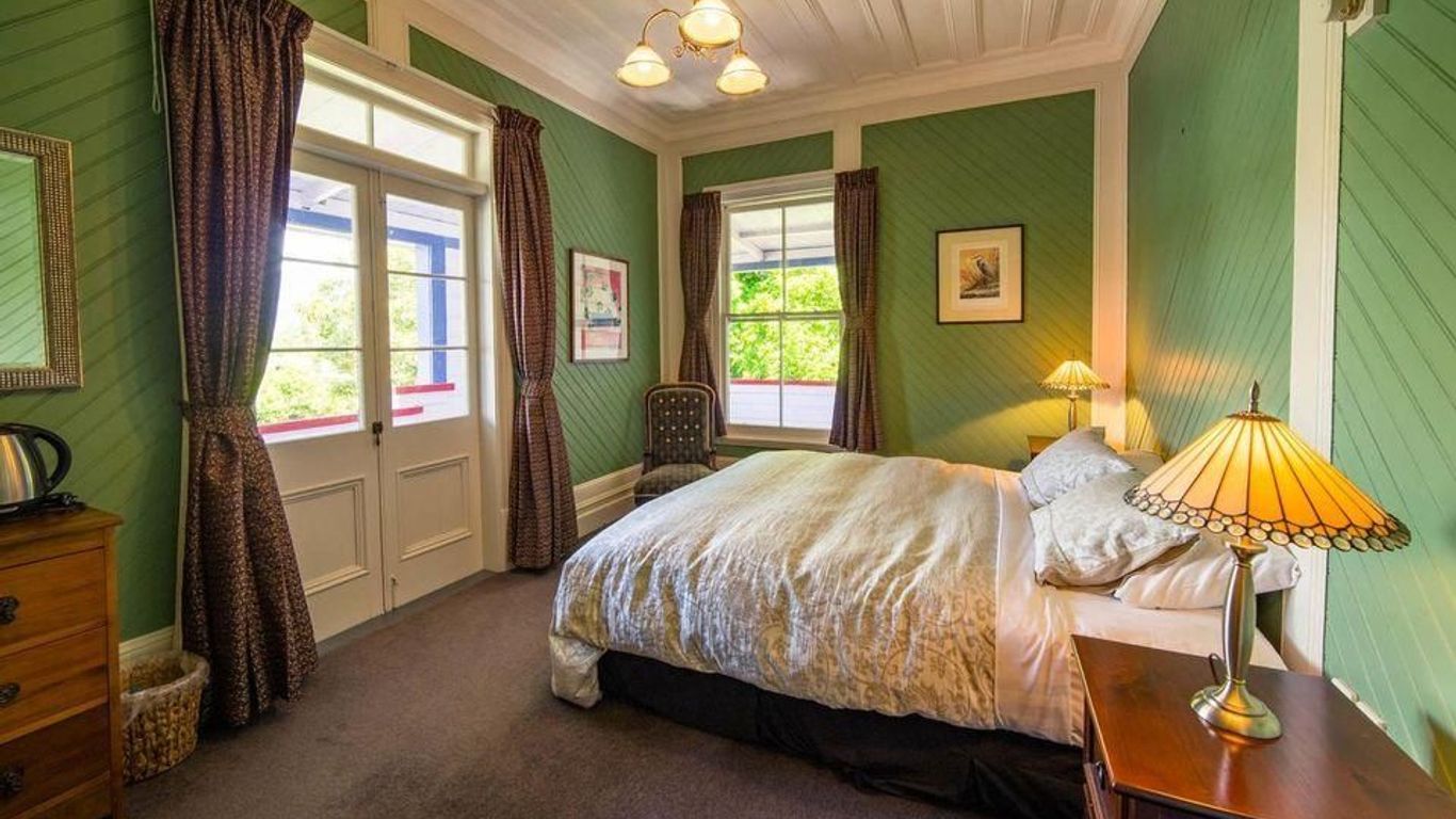 Shady Rest Bed & Breakfast