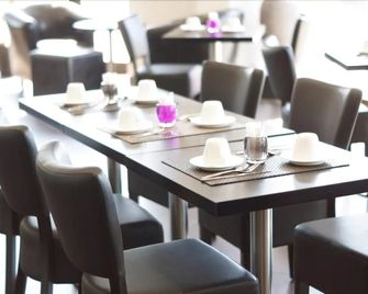 Hôtel de l'Etoile - Colombes - Restaurant