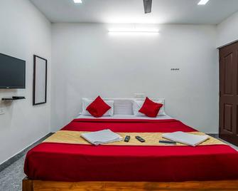 French Park Inn - Pondicherry - Sypialnia