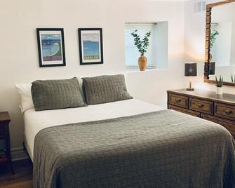 Clean, Private, Cozy Urban Oasis Chicago Greystone In Heart of Logan Square - شيكاغو - غرفة نوم