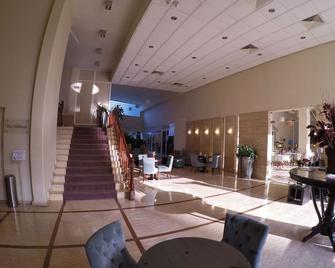 Cosmopolitan Hotel - Beirut - Lobby