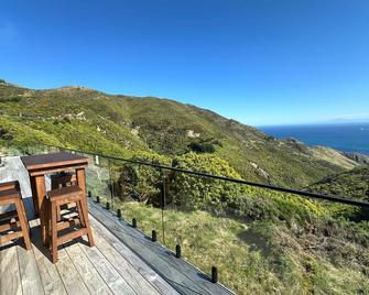 A rural retreat close to the city. - Wellington - Balcone