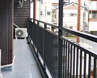 Station Business Hotel Tenshukaku - Hitoyoshi - Balkon