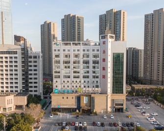 Hanting Hotel Nanjing Liuhe Xiongzhou Metro Station - Nankín