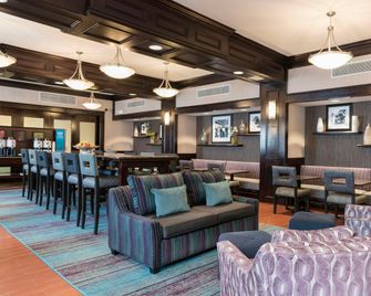 Hampton Inn Detroit/Roseville - Clinton Township - Lounge