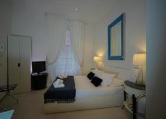 Aureliana Apartments - Rome - Bedroom