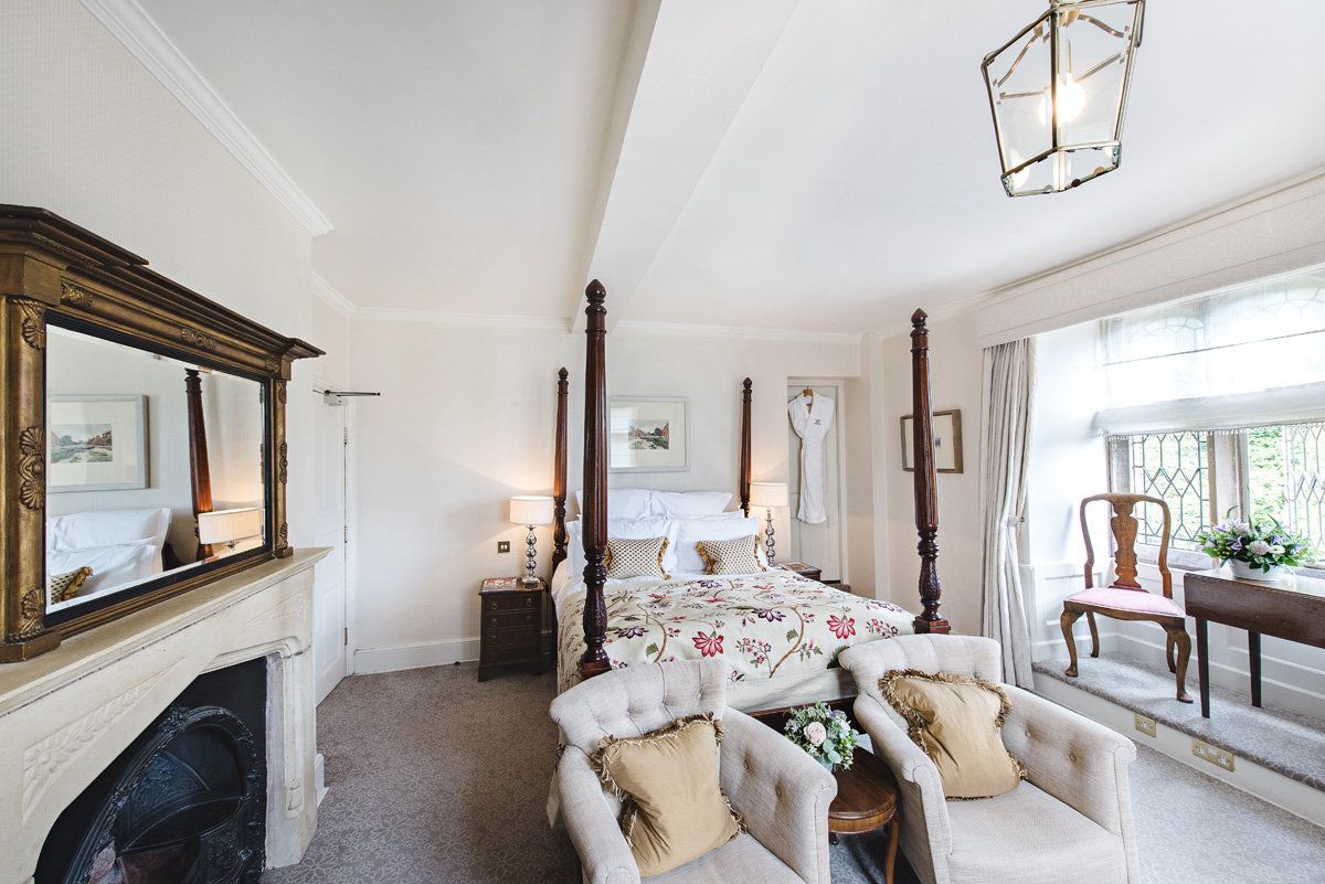 لوردس أوف ذا مانور هاوس