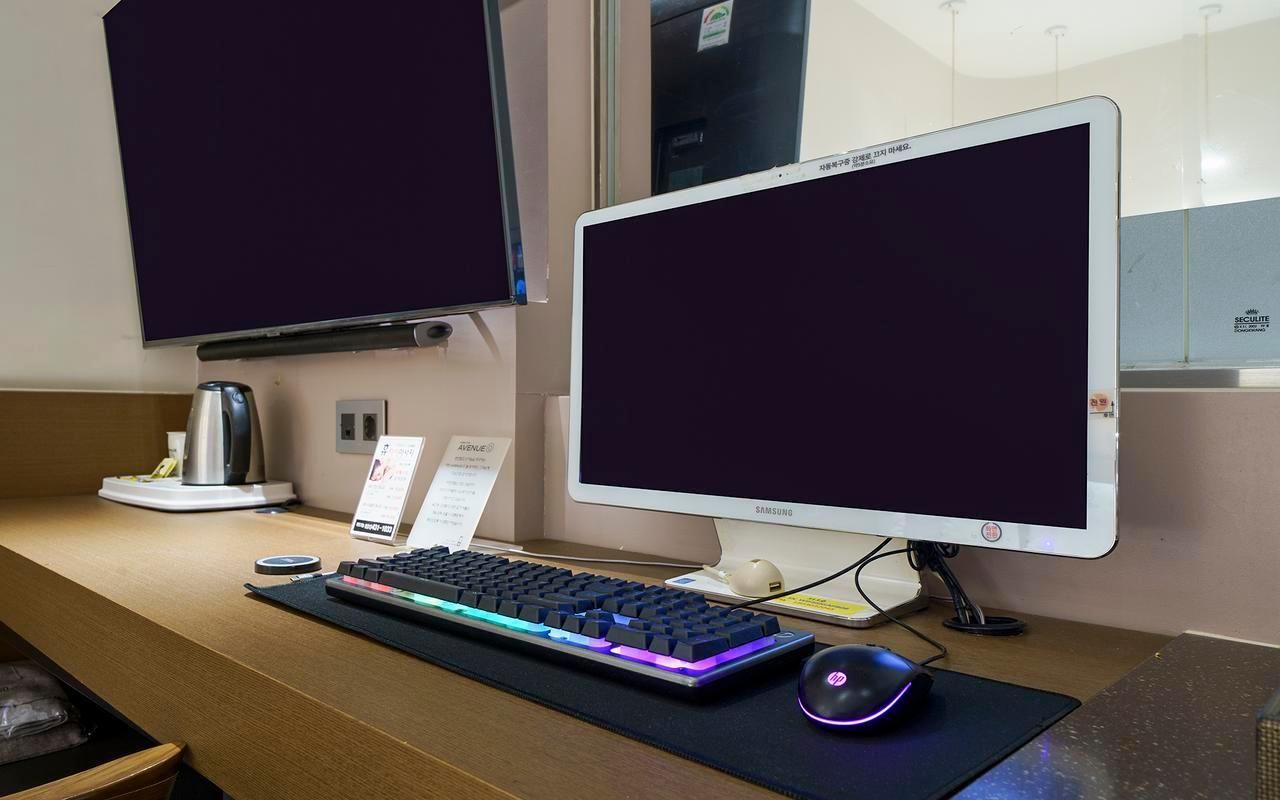 أفينيو ناين هوتل