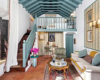 Cortijo Torre De La Reina - Sevilla - Sala de estar