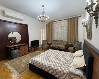 Tranquil 2-bedroom apartment with AC in vibrant Cairo - Madinat Coraya