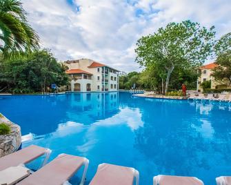 Occidental at Xcaret Destination - Playa del Carmen - Bể bơi