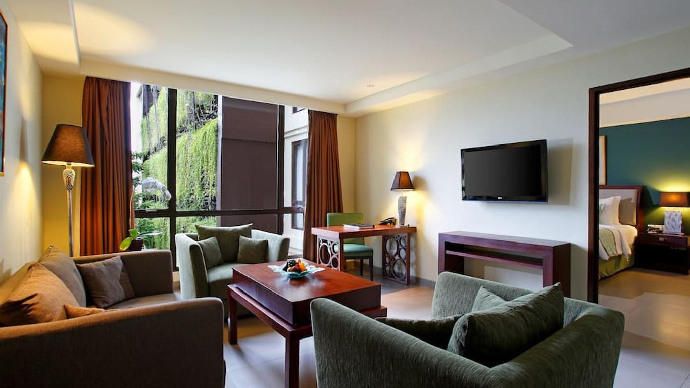 Swiss-Belhotel Rainforest