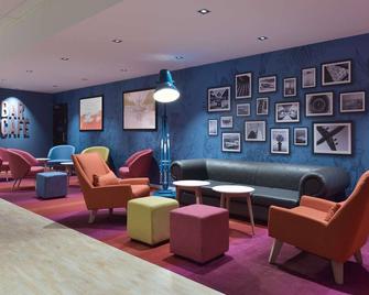 Travelodge Gatwick Airport Central - Gatwick - Lounge