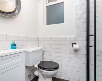 Studio In the Lanes - Brighton - Bathroom