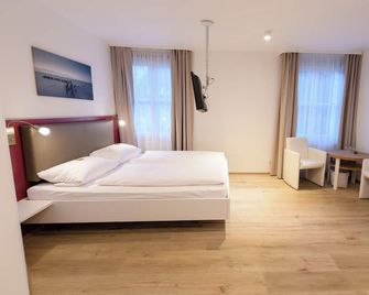 Hotel Garni Viktoria - Lindau - Bedroom