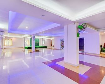 Fabhotel Pushpa Grand - Shamshabad - Lobby