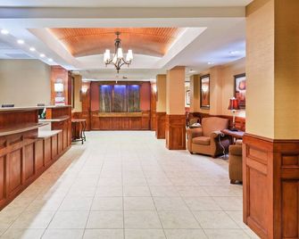 Holiday Inn Express & Suites Laredo-Event Center Area By IHG - Laredo - Toà nhà