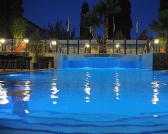 Pedaliza Butik Otel - Gebze - Piscina