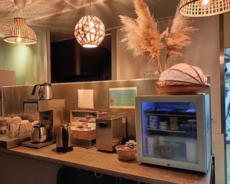 Hôtel Inn Design La Rochelle - La Rochelle - Buffet