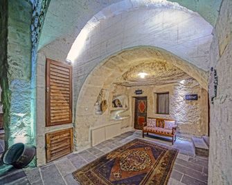 Elysee Cave House - גורמה - חדר שינה