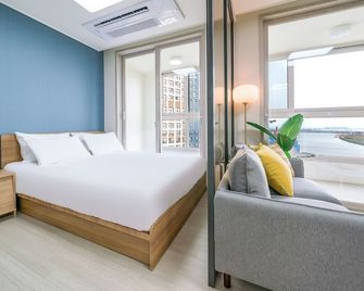 Urbanstay Songdo Moonlight Park - İncheon