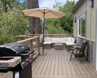 Brand New Mountain View Luxury - Felton - Balcony