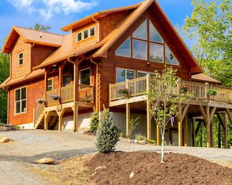 Enjoy Nature Comfortably - Hot Springs - Edificio