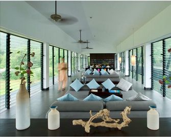Dharana at Shillim - Lonavala - Ravintola