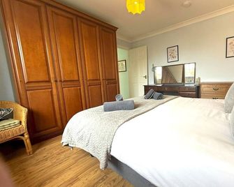 Pass The Keys Hamilton House-Superb Loca - New Romney - Habitación