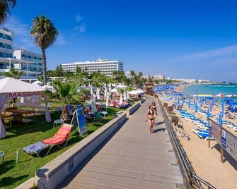 Sunrise Bay Villa #2 - Protaras - Beach